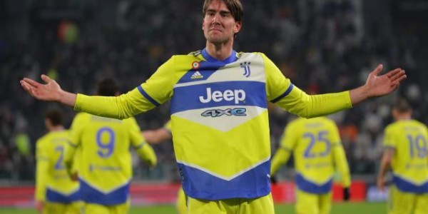 开云体育-弗拉霍维奇单打能力超C罗，尤文得利他型进球机器！