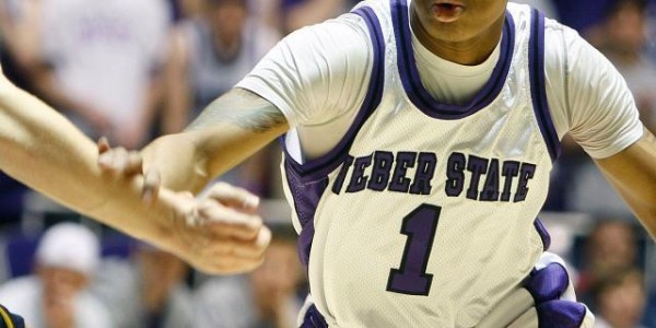 开云体育-利拉德找回初心！在母校感悟人生：继续坚守开拓者？