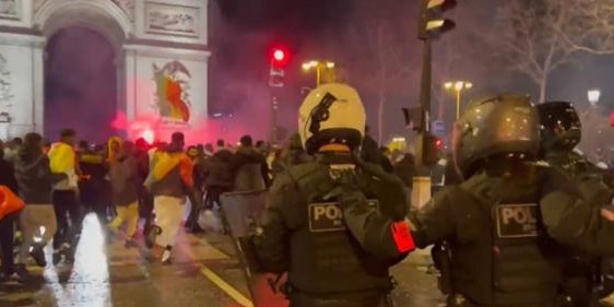 郑智可以参考下？2002年罚丢点球 2022年冠军教练