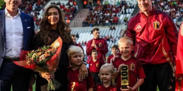 kaiyun-【夜读】咱说姆巴佩速度就是快啊！