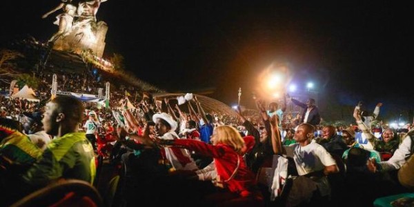 郑智可以参考下？2002年罚丢点球 2022年冠军教练